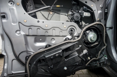 Ремонт электрики дверей автомобиля