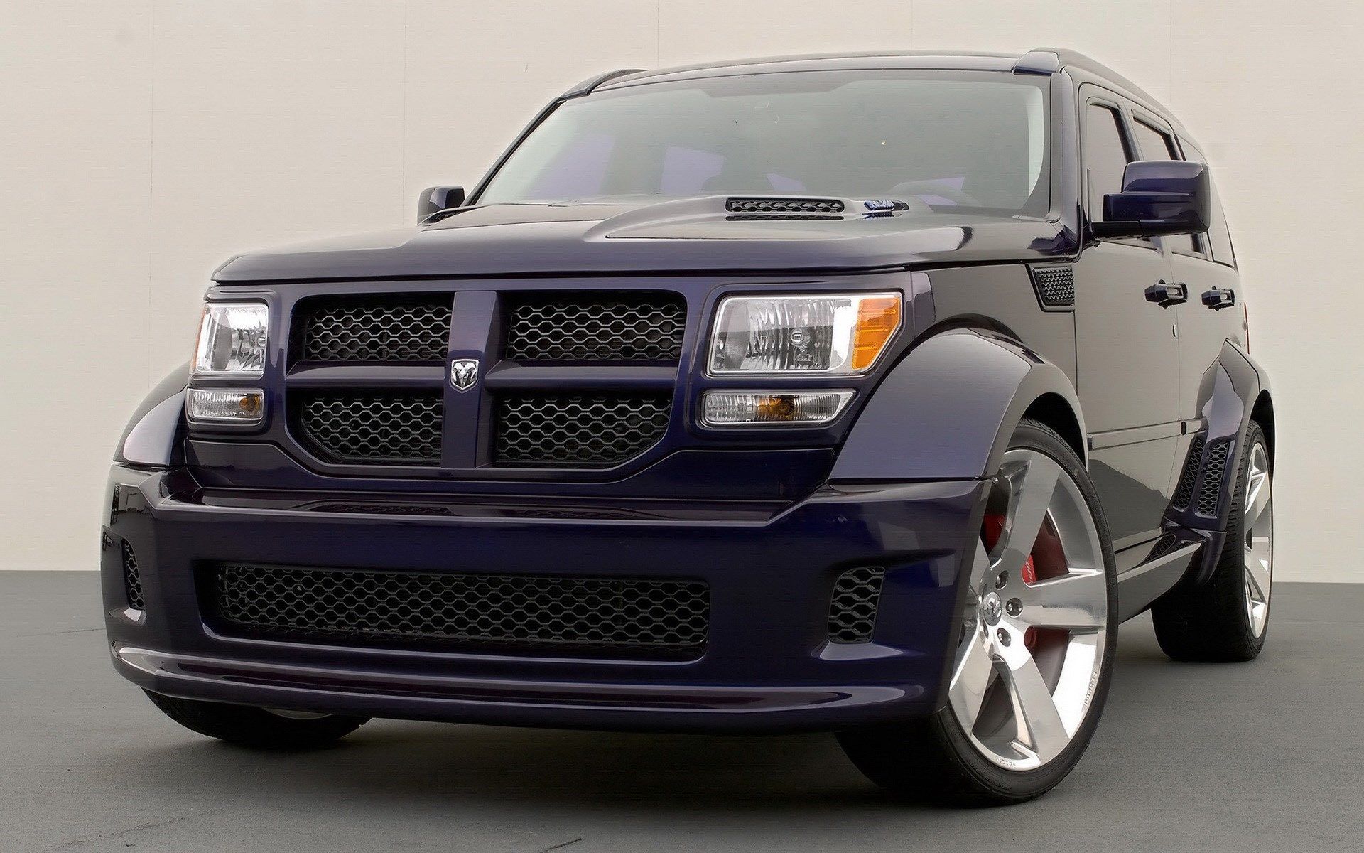 Замена переднего и заднего сальников на Dodge Nitro